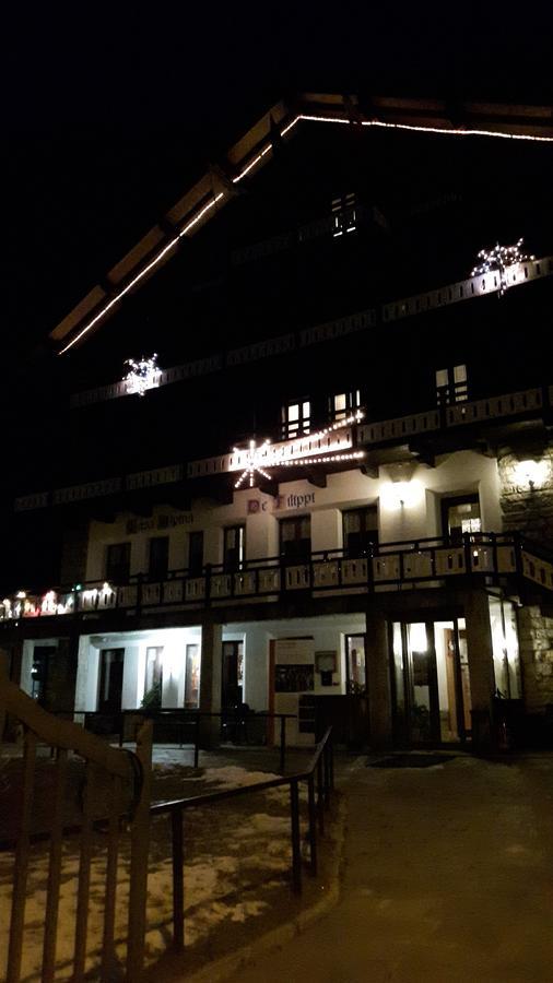Casa Alpina De Filippi Hotel Macugnaga Kültér fotó