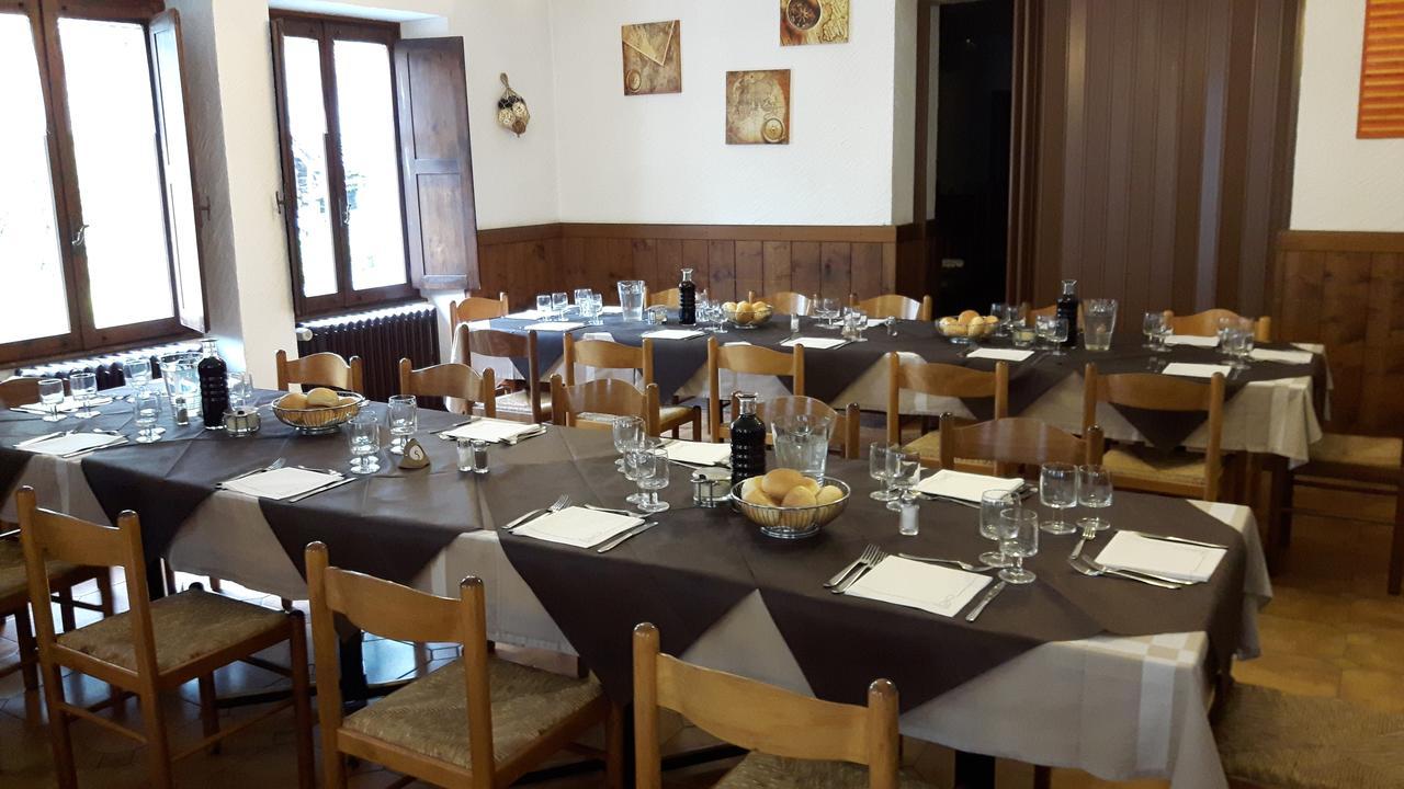Casa Alpina De Filippi Hotel Macugnaga Kültér fotó